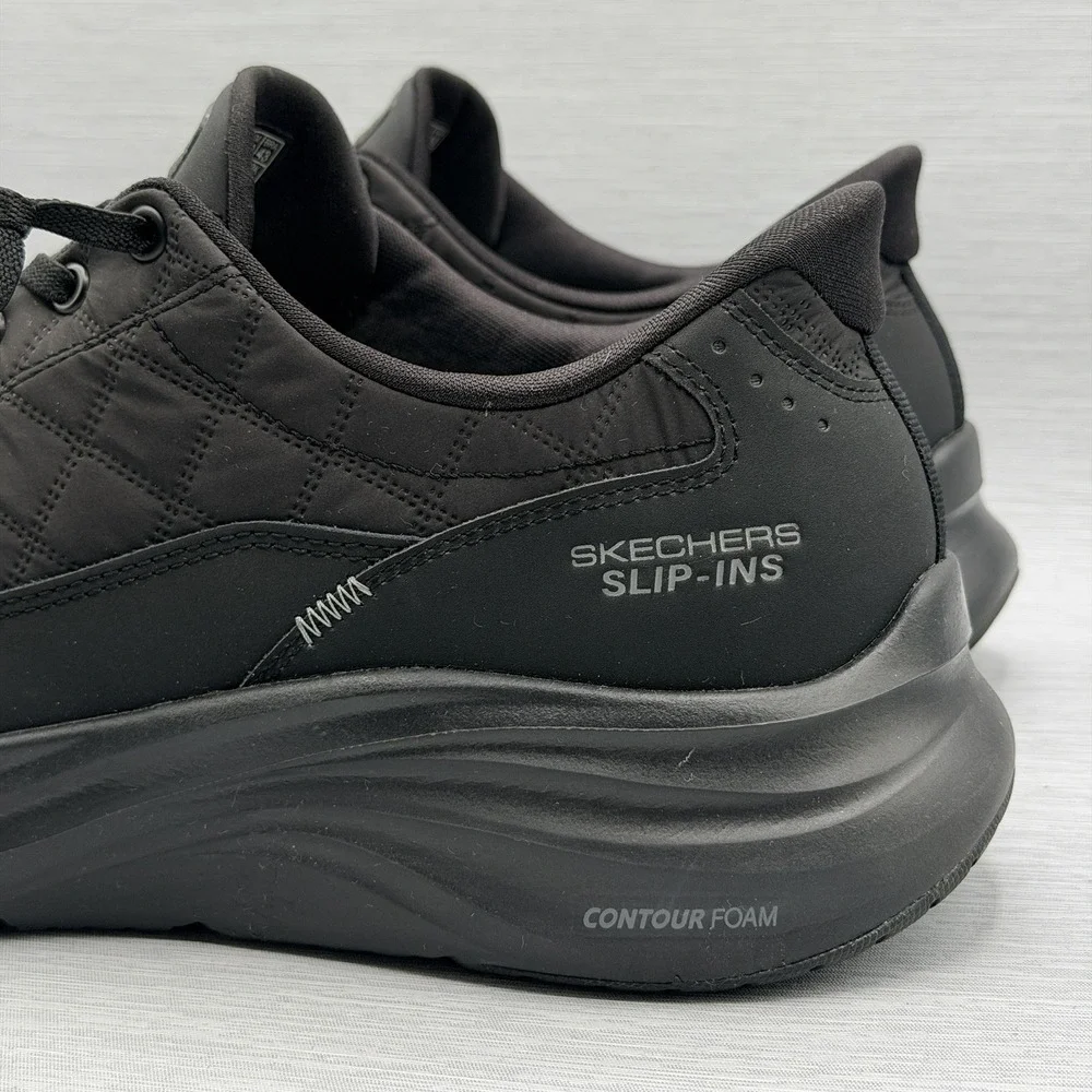 Skechers Cozy Fit Men's 11 Wide 2E Slip Ins Shoes Black Quilted No Tie Walking